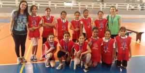 Alunos da EMEF Profª Gislene Ap. da Costa Corrêa participam dos Jogos Escolares de Amparo e conquistam medalhas